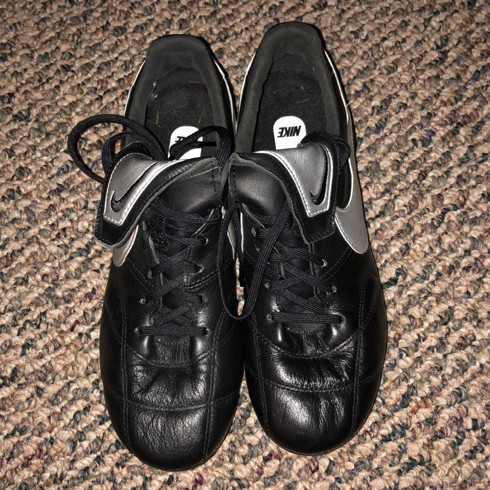 Nike Premier II FG soccer cleat
